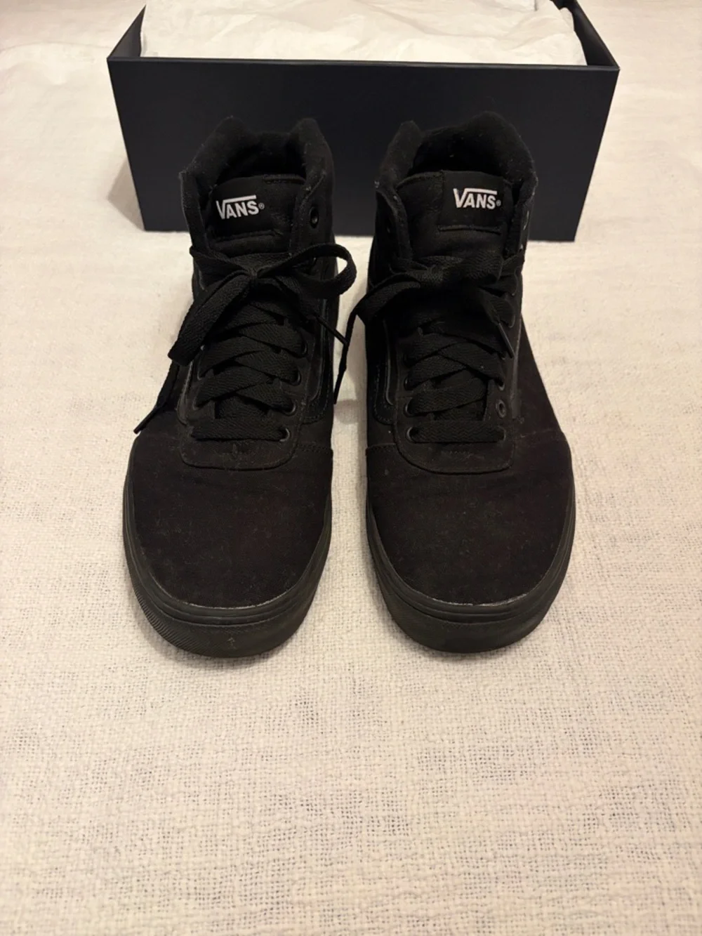 Vans Men’s Black High-Top Skate Sneakers